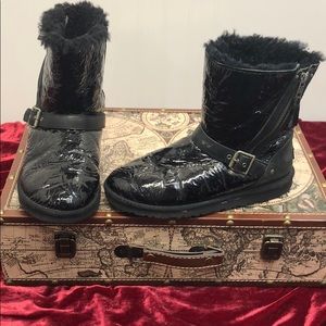 Uggs Winter Shiny Shearling Lined Boots 5